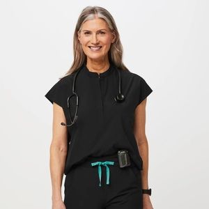 Figs Rafaela™ FREEx™ Oversized Scrub Top